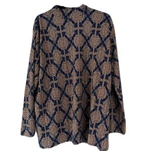Zara/ Jacquard blouse/ Long sleeved/ Oversized/ High stretch/ Size US L